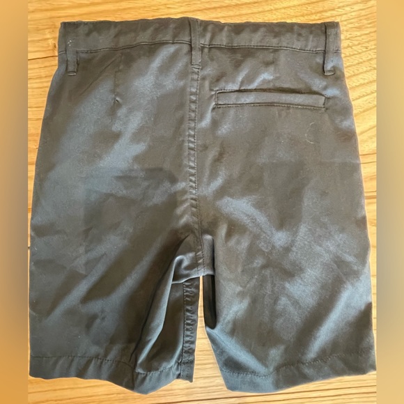 Old navy black moisture wicking boys golf shorts - Picture 8 of 8